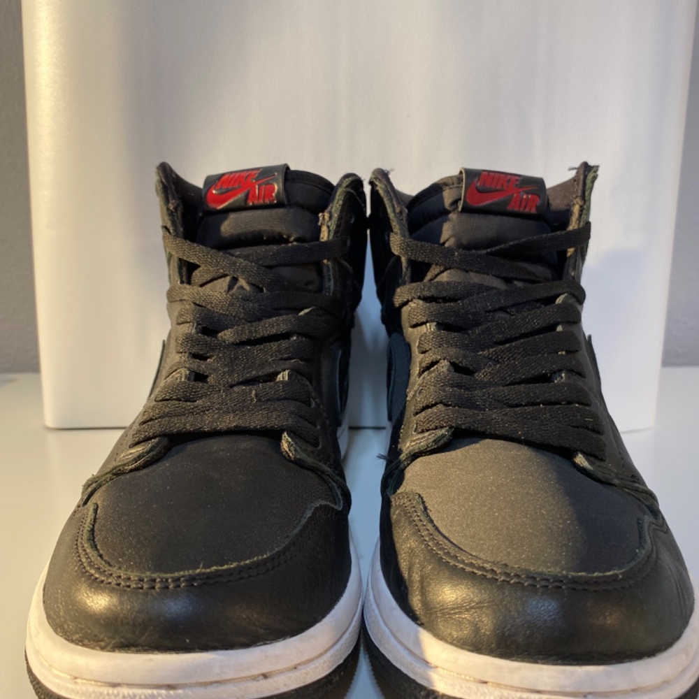 Air Jordan 1 Retro High OG 'Black Gym Red' - Picture 3 of 6